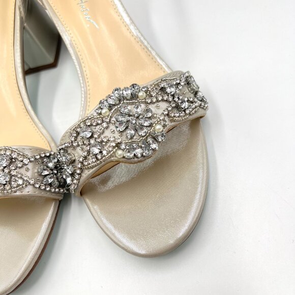 8W 8 WIDE WIDTH Betsey Johnson Mel Low Block Heels Jeweled Dress Sandals Shoes - Picture 4 of 13